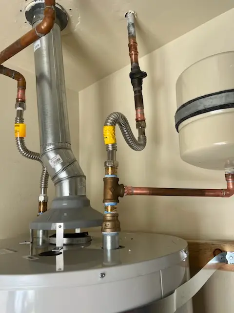 Water heater installation and plumbing repair in Parlier